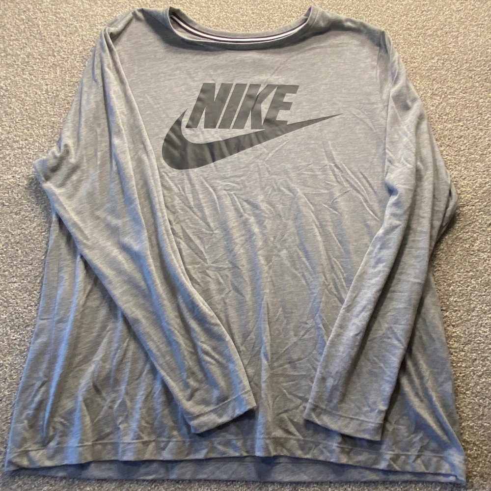 Nike Womens Plus 1X Gray Heather Long Sleeve Futura Logo Graphic Tee